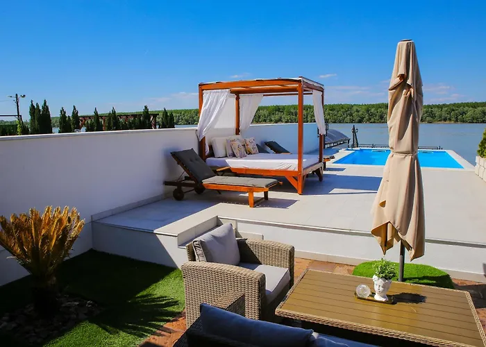 Vilă Harmonija Na Dunavu