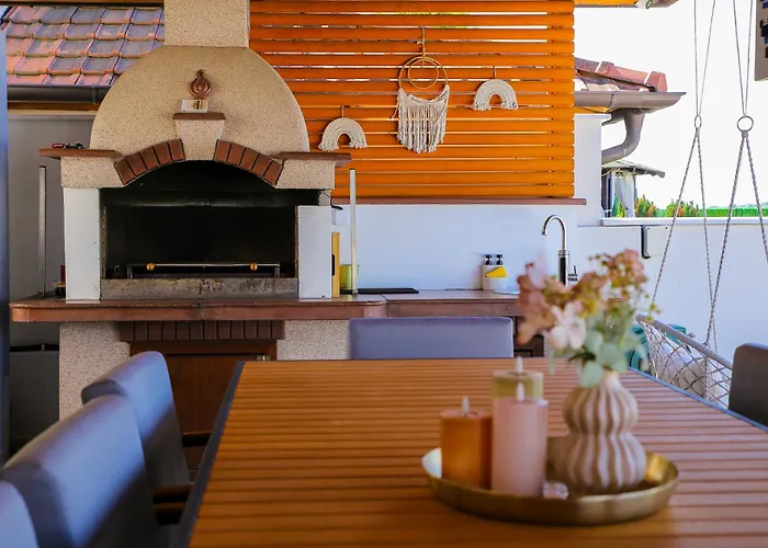 Vilă Harmonija Na Dunavu Semendria