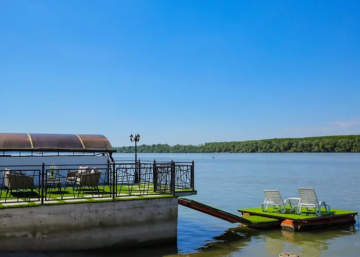 Vilă Harmonija Na Dunavu *